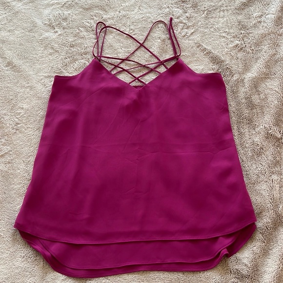Express cami top. Magenta/pink. Size XS. NWT. - Picture 3 of 5